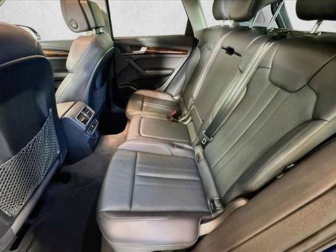 Used 2018 Audi Q5 Prestige w/ Prestige Package AWD/4WD image 23