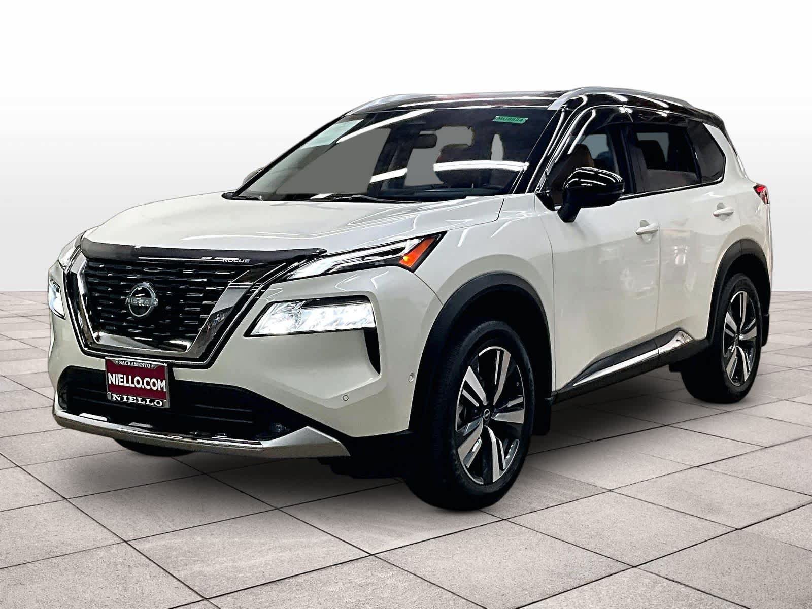 Used 2023 Nissan Rogue Platinum w/ Platinum Premium Package AWD/4WD image 1