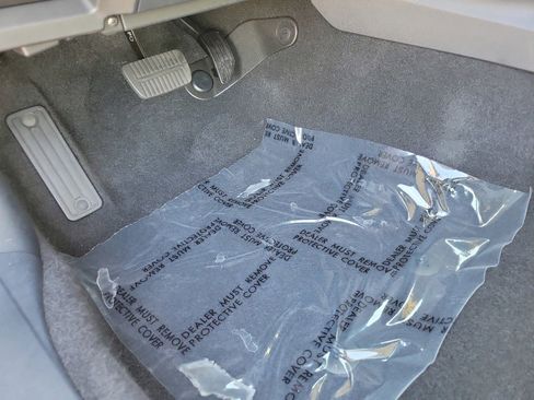 Used 2025 Subaru Crosstrek 2.5i Limited image 16