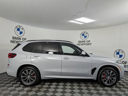 New 2026 BMW X5 xDrive40i w/ M Sport Package AWD/4WD image 5