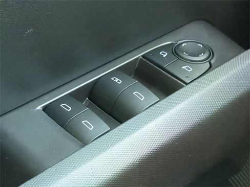 Used 2024 Chevrolet Colorado Trail Boss w/ Advanced Trailering Package image 25