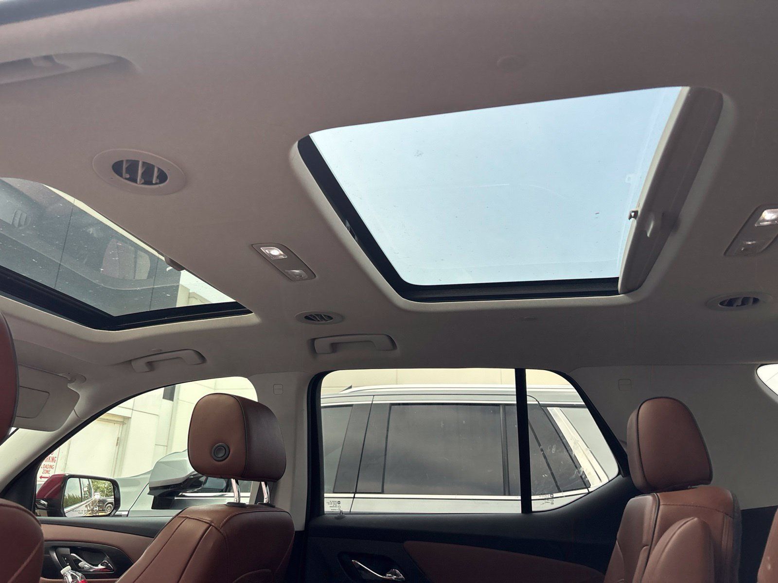 Used 2019 Chevrolet Traverse High Country w/ LPO, Floor Liner Package AWD/4WD image 5