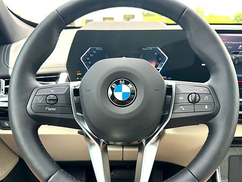 New 2026 BMW X1 xDrive28i w/ Technology Package AWD/4WD image 18