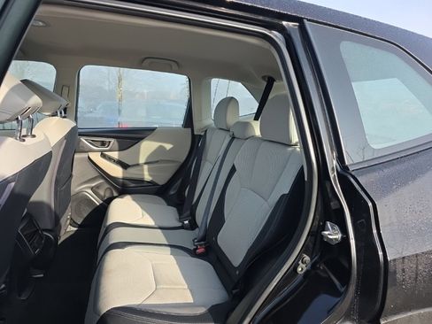 Used 2021 Subaru Forester image 22