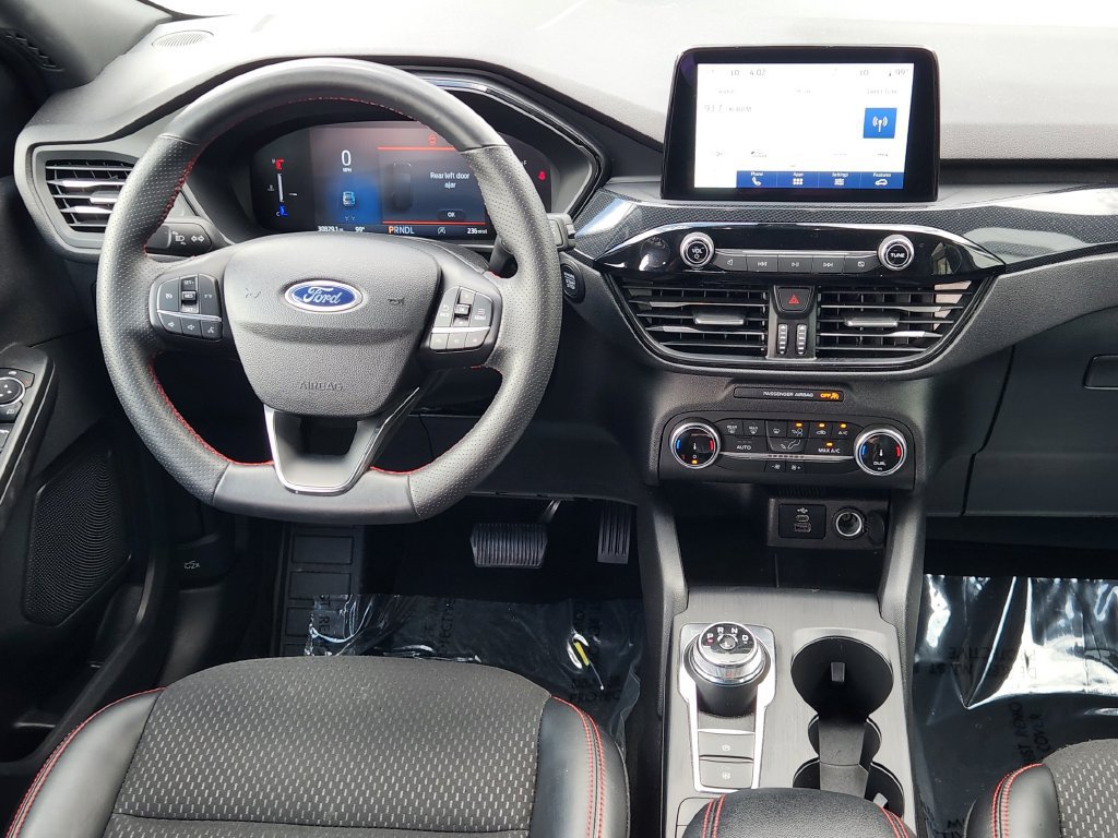 Used 2025 Ford Escape ST-Line FWD image 26