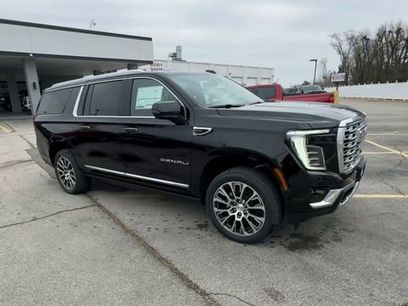 New 2026 GMC Yukon XL Denali w/ Sun & Power Step Package