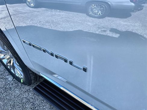 New 2026 GMC Yukon XL Denali w/ Sun & Power Step Package image 14