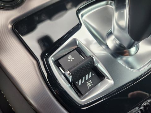 New 2024 Jaguar F-TYPE R image 28