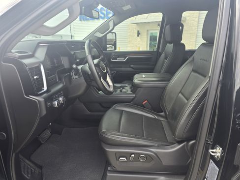 Used 2024 GMC Sierra 2500 Denali image 23