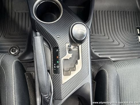 Used 2015 Toyota RAV4 XLE AWD/4WD image 22