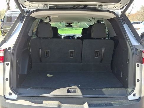 Used 2021 Chevrolet Traverse LT AWD/4WD image 29