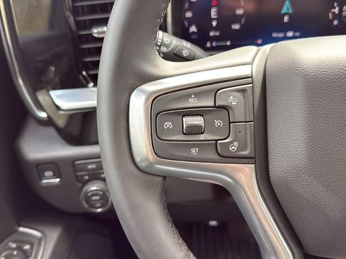Used 2026 Chevrolet Silverado 1500 LT AWD/4WD image 32