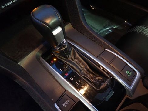 Used 2020 Honda Civic EX image 20