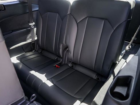 Used 2023 Audi SQ7 Premium Plus image 25