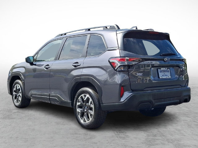 Used 2026 Subaru Forester Premium AWD/4WD image 6