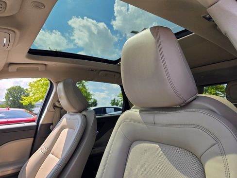 Certified 2021 Lincoln Corsair Reserve w/ Elements Package image 24