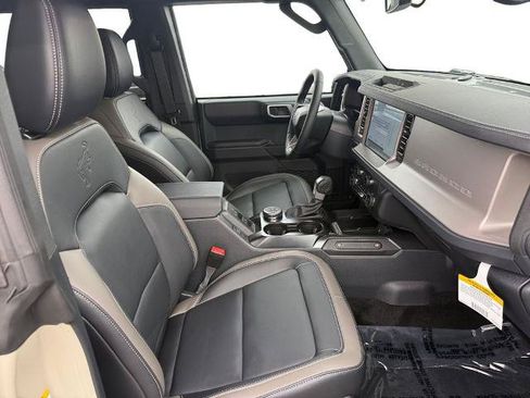 New 2026 Ford Bronco Outer Banks AWD/4WD image 40