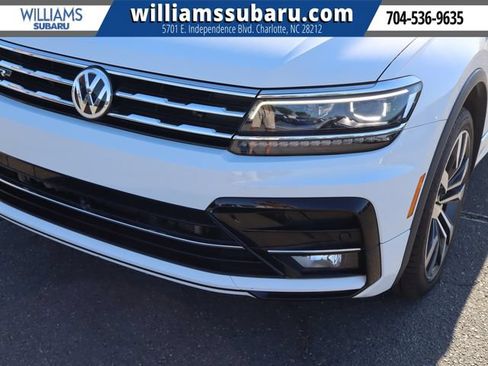 Used 2021 Volkswagen Tiguan SEL Premium R-Line AWD/4WD image 10