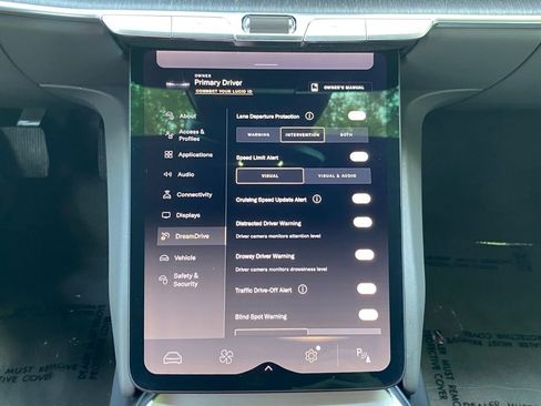 Used 2024 Lucid Air Pure RWD image 27