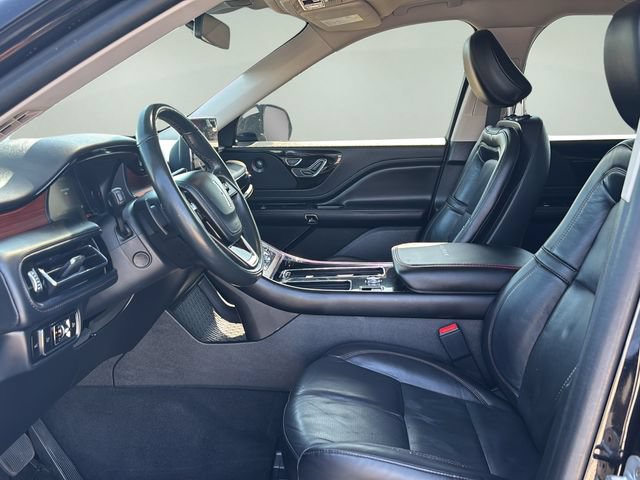 Used 2023 Lincoln Aviator Reserve w/ Equipment Group 201A AWD/4WD image 17