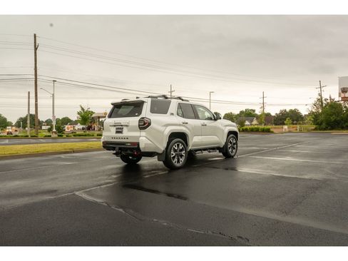 New 2026 Toyota 4Runner TRD Sport Premium AWD/4WD image 5
