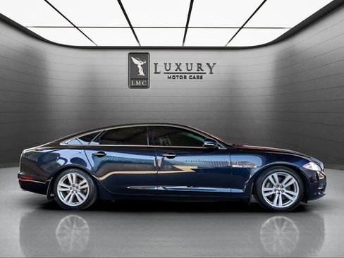 Used 2012 Jaguar XJ L RWD image 9