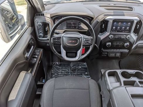 Used 2023 GMC Sierra 2500 SLE AWD/4WD image 16
