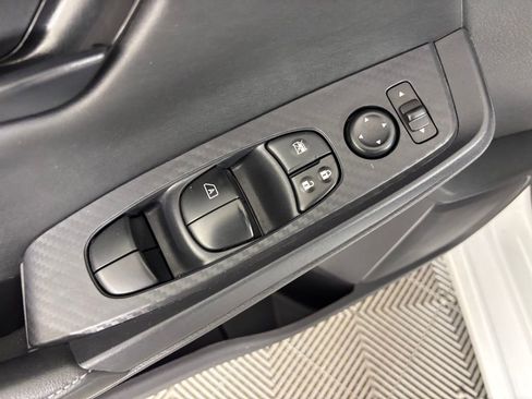 Used 2024 Nissan Sentra S image 13