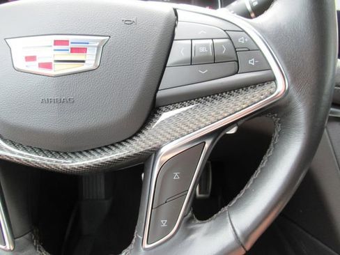 Used 2024 Cadillac XT5 Sportv w/ LPO, Floor Liner Package AWD/4WD image 25