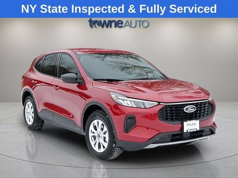 Used 2025 Ford Escape Active w/ Cold Weather Package AWD/4WD image 5