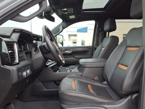 Used 2024 GMC Sierra 2500 AT4 w/ AT4 Preferred Package image 24