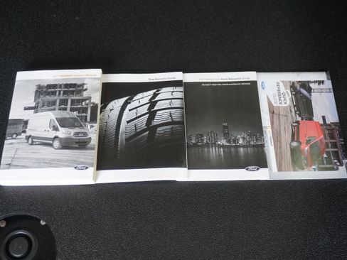 Used 2017 Ford Transit 150 XLT image 19