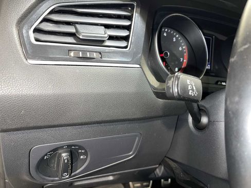 Used 2021 Volkswagen Tiguan SE R-Line AWD/4WD image 24
