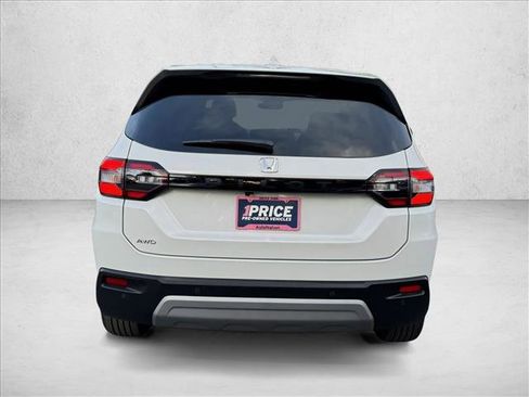 Used 2025 Honda Pilot EX-L image 7