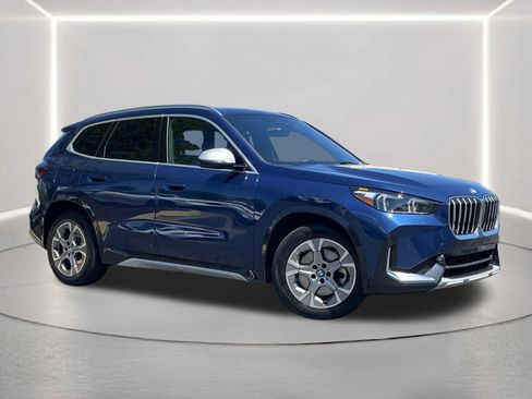 Used 2023 BMW X1 xDrive28i AWD/4WD image 2