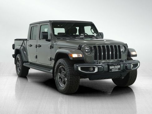 Used 2021 Jeep Gladiator Sport image 7