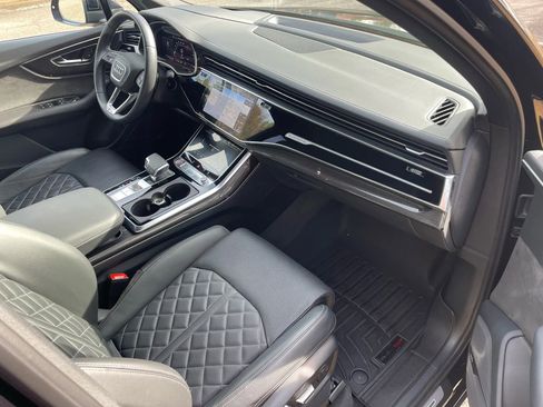 Used 2020 Audi SQ7 Prestige w/ Prestige Package image 14