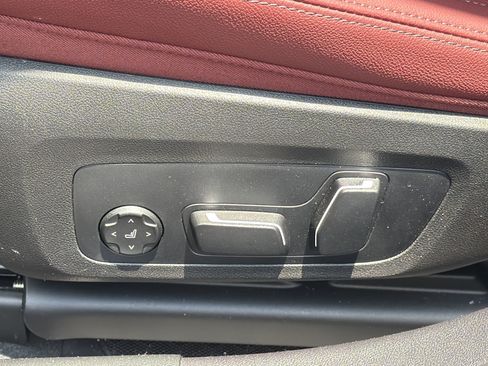 Used 2026 BMW 330i Sedan w/ Premium Package RWD image 20