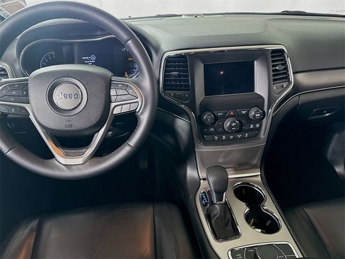 Used 2018 Jeep Grand Cherokee Limited w/ Trailer Tow Group IV image 2