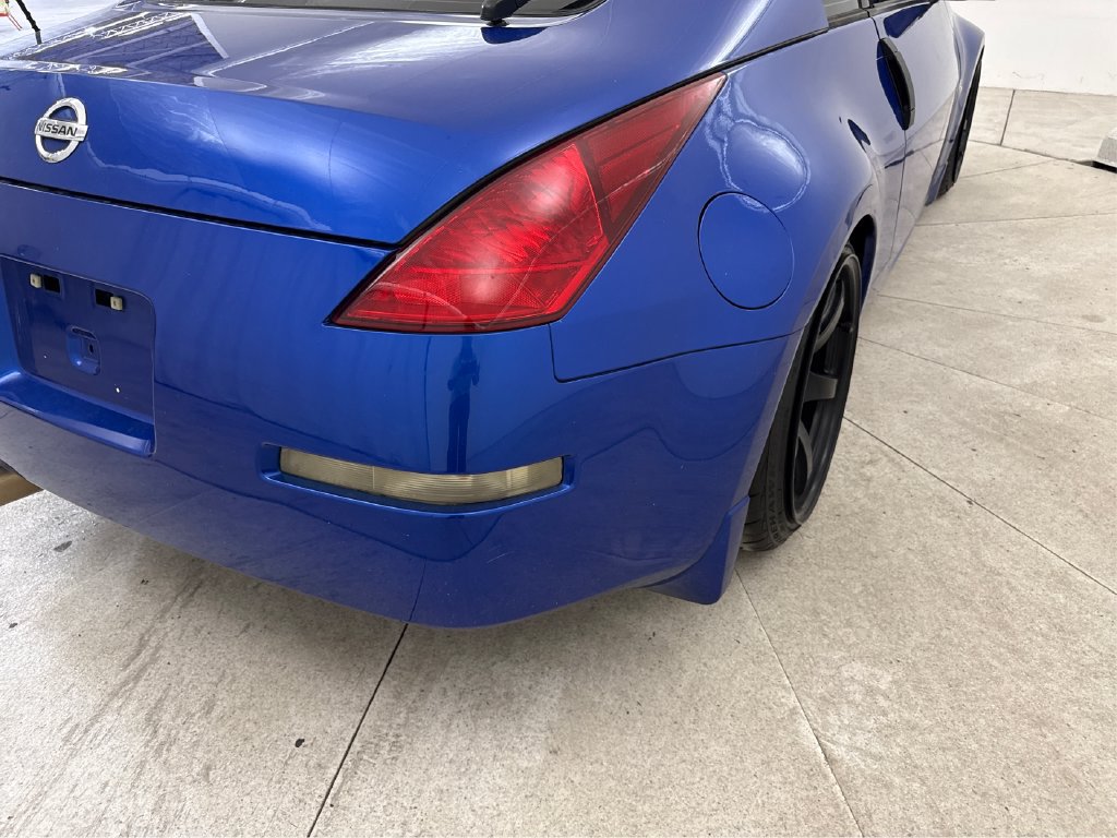 Used 2004 Nissan 350Z Coupe RWD image 23