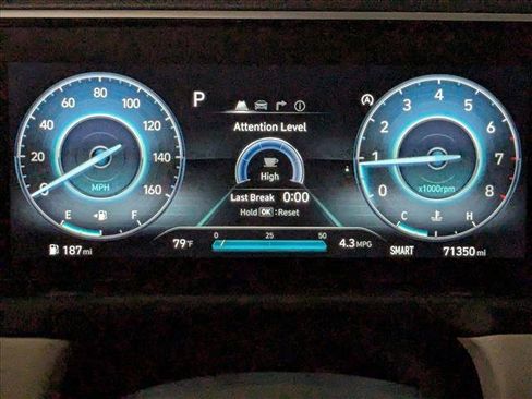 Used 2022 Hyundai Tucson Limited FWD image 11