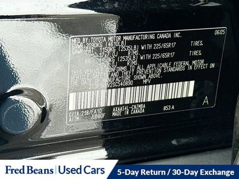 Used 2025 Toyota RAV4 XLE image 30