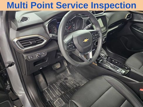 Used 2023 Chevrolet TrailBlazer ACTIV FWD image 11