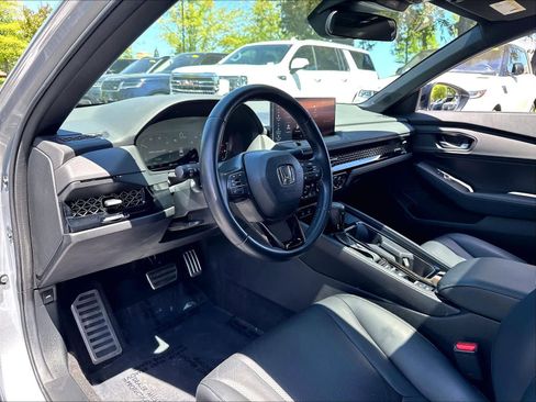 Used 2024 Honda Accord Sport image 14