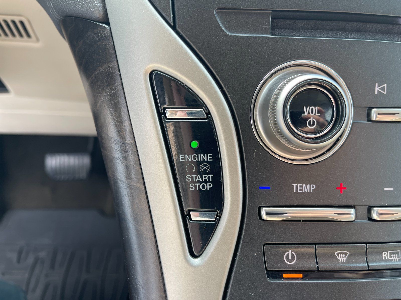 Used 2019 Lincoln Nautilus Reserve FWD image 27
