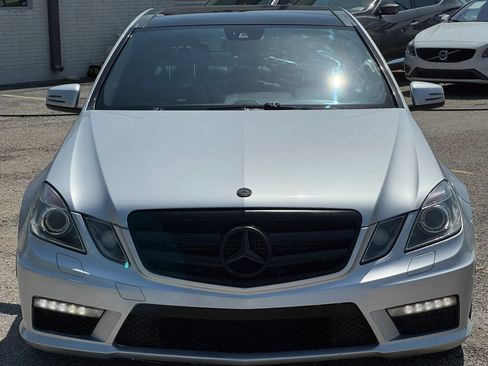 Used 2010 Mercedes-Benz E 63 AMG Sedan image 10