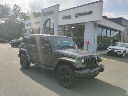 Used 2017 Jeep Wrangler Unlimited Sahara