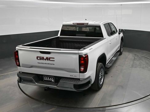 New 2026 GMC Sierra 1500 SLE w/ Preferred Package image 26
