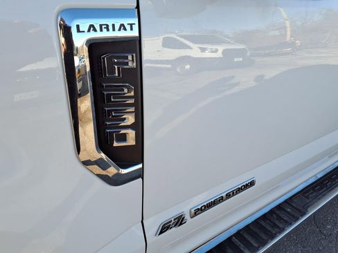 Used 2021 Ford F250 Lariat w/ Lariat Value Package image 40