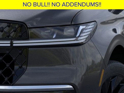 New 2025 Lincoln Navigator Reserve w/ Jet Appearance Package image 19